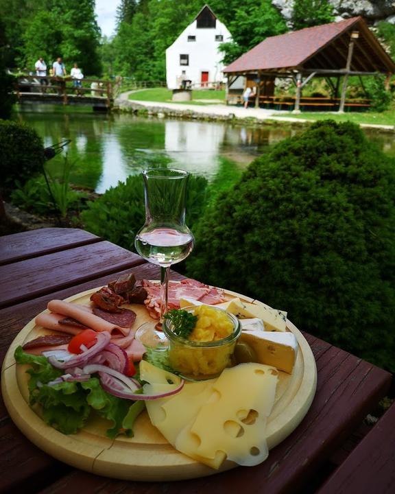 Gasthof Friedrichshohle Restaurant